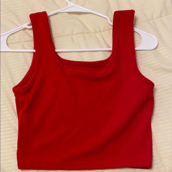 Red crop top - Picture 2 of 2
